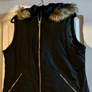 Gap Hooded Vest Black Large Faux Fur Trim